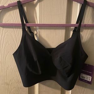 YUMMIE unlined unpadded bra size Small, NWT